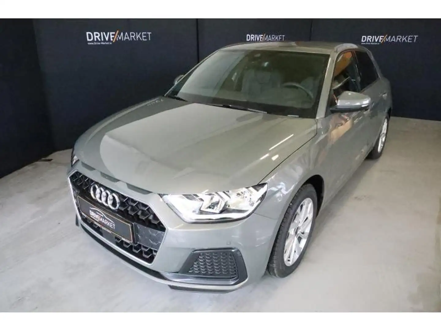 2026 Audi A1, 4.900 km, Lucembursko — Foto 1