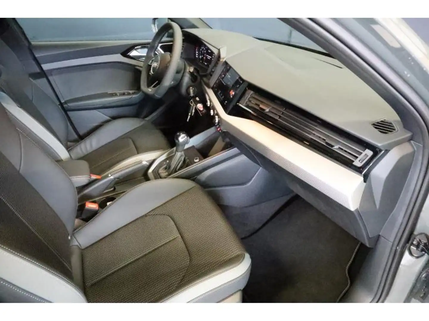 2026 Audi A1, 10.900 km, Luxemburg — Foto 9 z 12