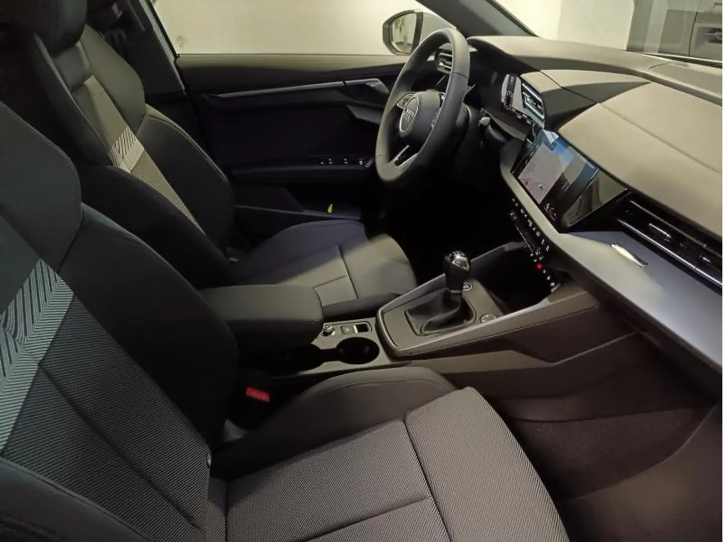 2026 Audi A3, 5.000 km, Luxemburg — Foto 10 z 10