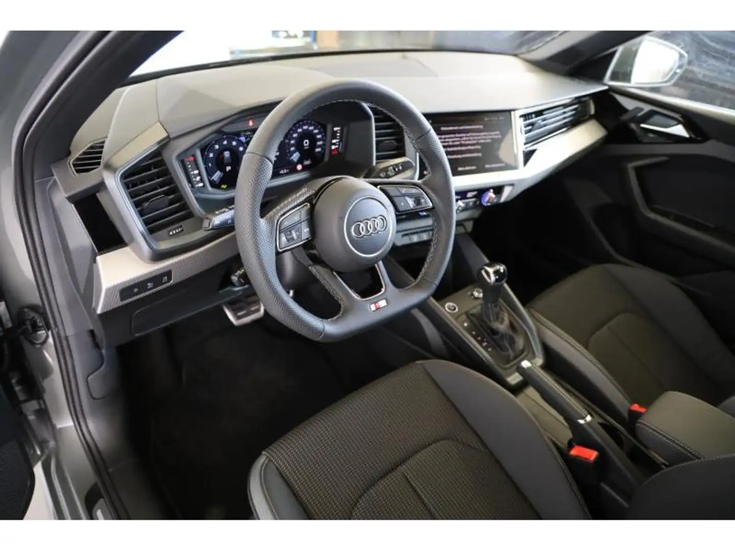 2026 Audi A1, 6.300 km, Luxemburg — Foto 13 z 25