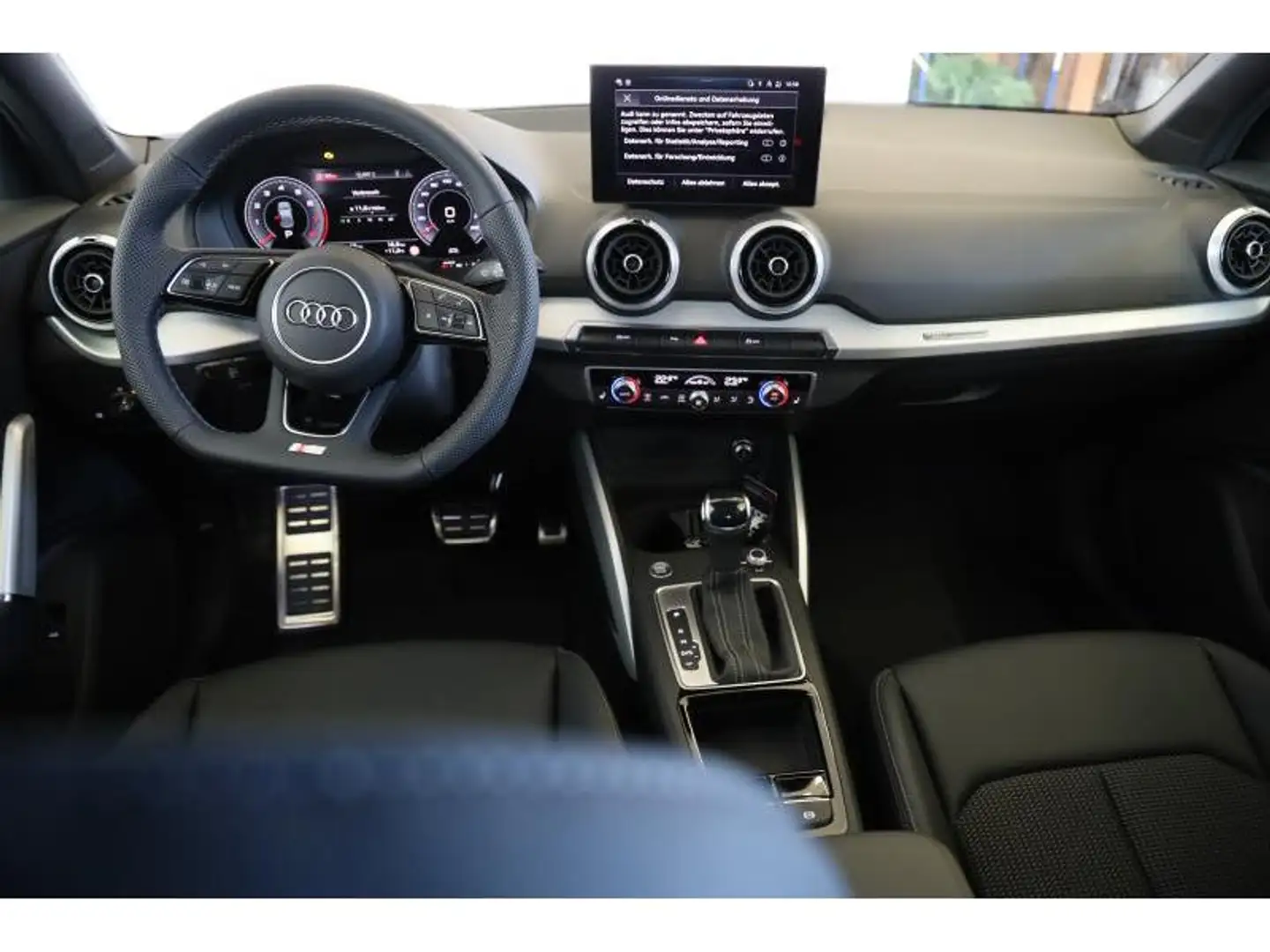 2026 Audi Q2, 1.900 km, Lucembursko — Foto 2 z 12