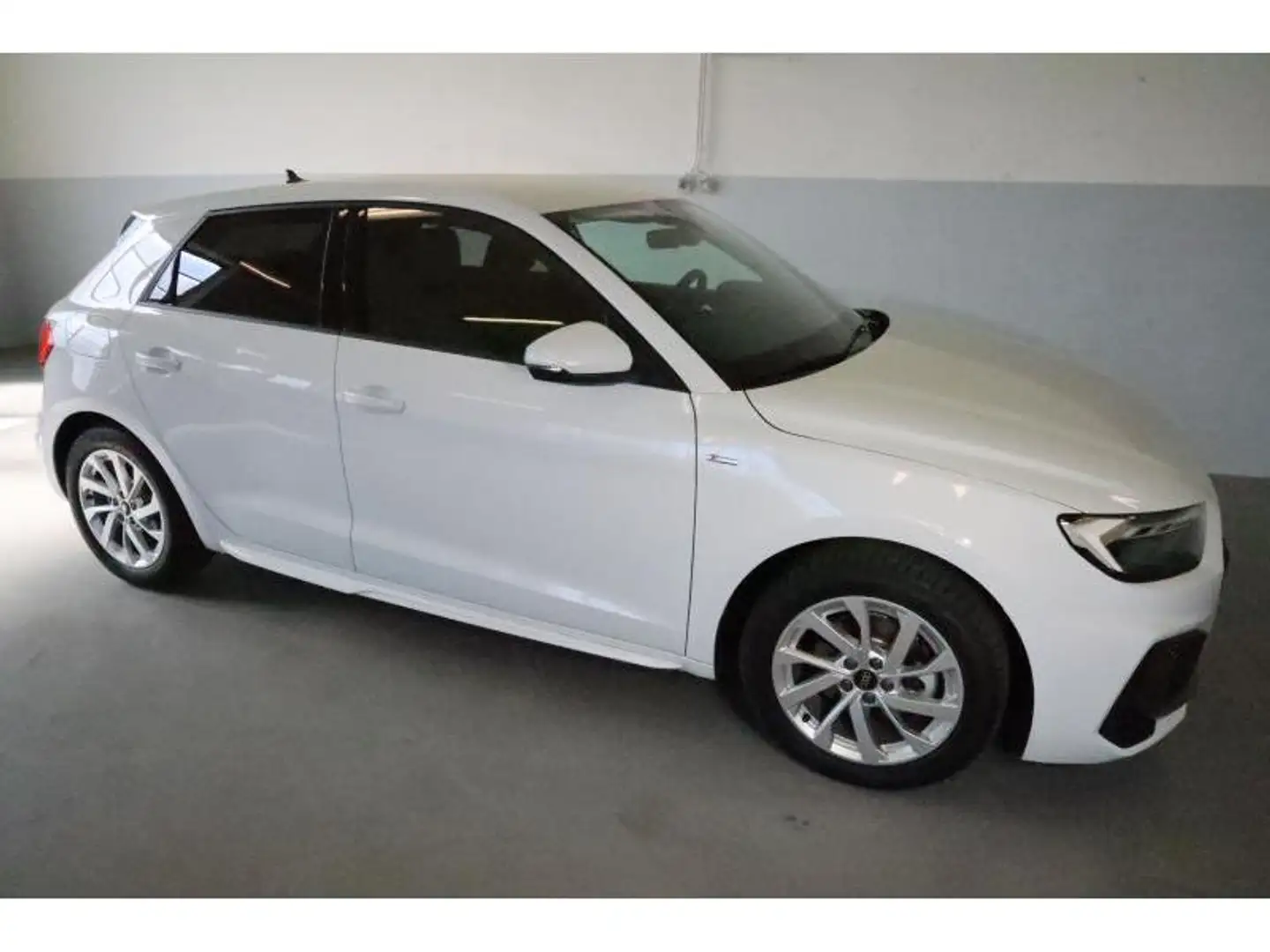 2026 Audi A1, 6.900 km, Lucembursko — Foto 1
