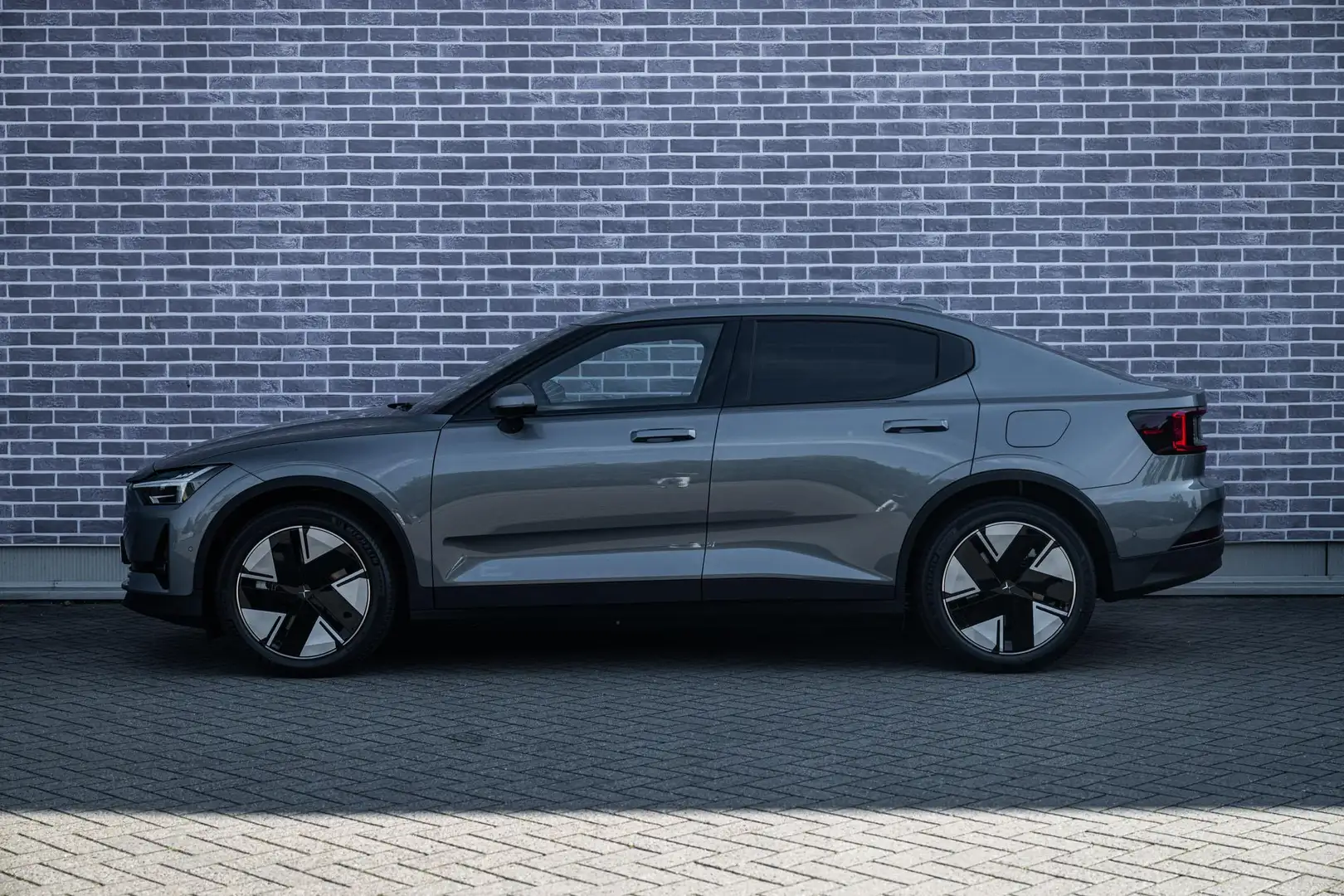 2026 Polestar 2, 31 km, Niederlande — Foto 4 z 12