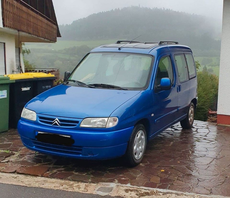 Citroën Berlingo 1.4 Spacelight, TÜV 05/28, Bastlerfahr., Německo — Foto 1