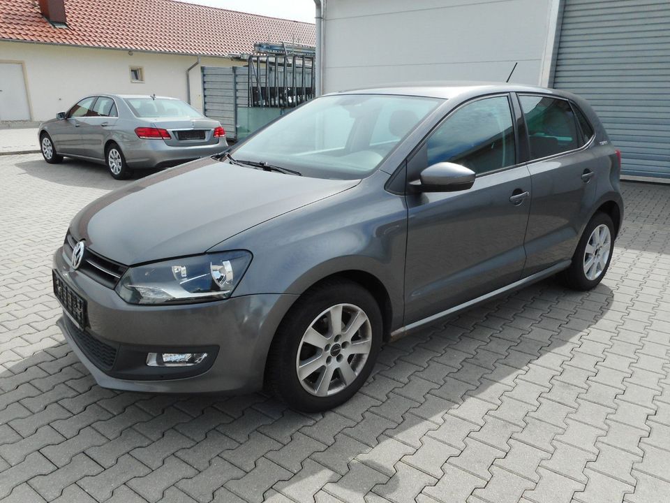 Volkswagen Polo V 1.2 werkstattgepflegt Shzg HU 02/2028, Německo — Foto 1
