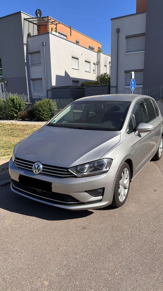Volkswagen Golf Sportsvan 1.4 TSI DSG Highline BMT Highline, Německo — Foto 1