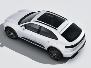2026 Porsche Macan, 100 km, Slowakei — Foto 4 z 5