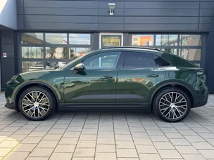 2026 Porsche Macan, 987 km, Slowakei — Foto 2 z 5