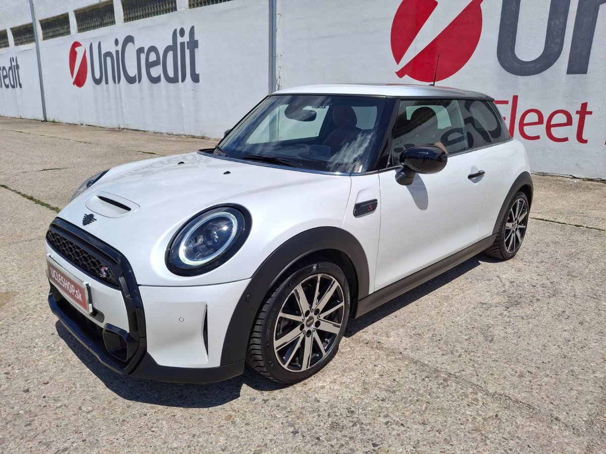 2024 MINI Cooper S, 19.700 km, Slowakei — Foto 1