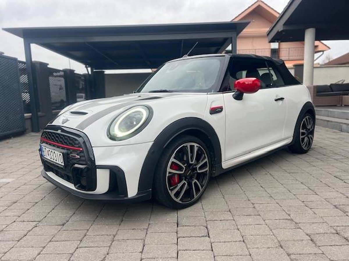 2023 MINI Cooper, 19.753 km, Slowakei — Foto 1