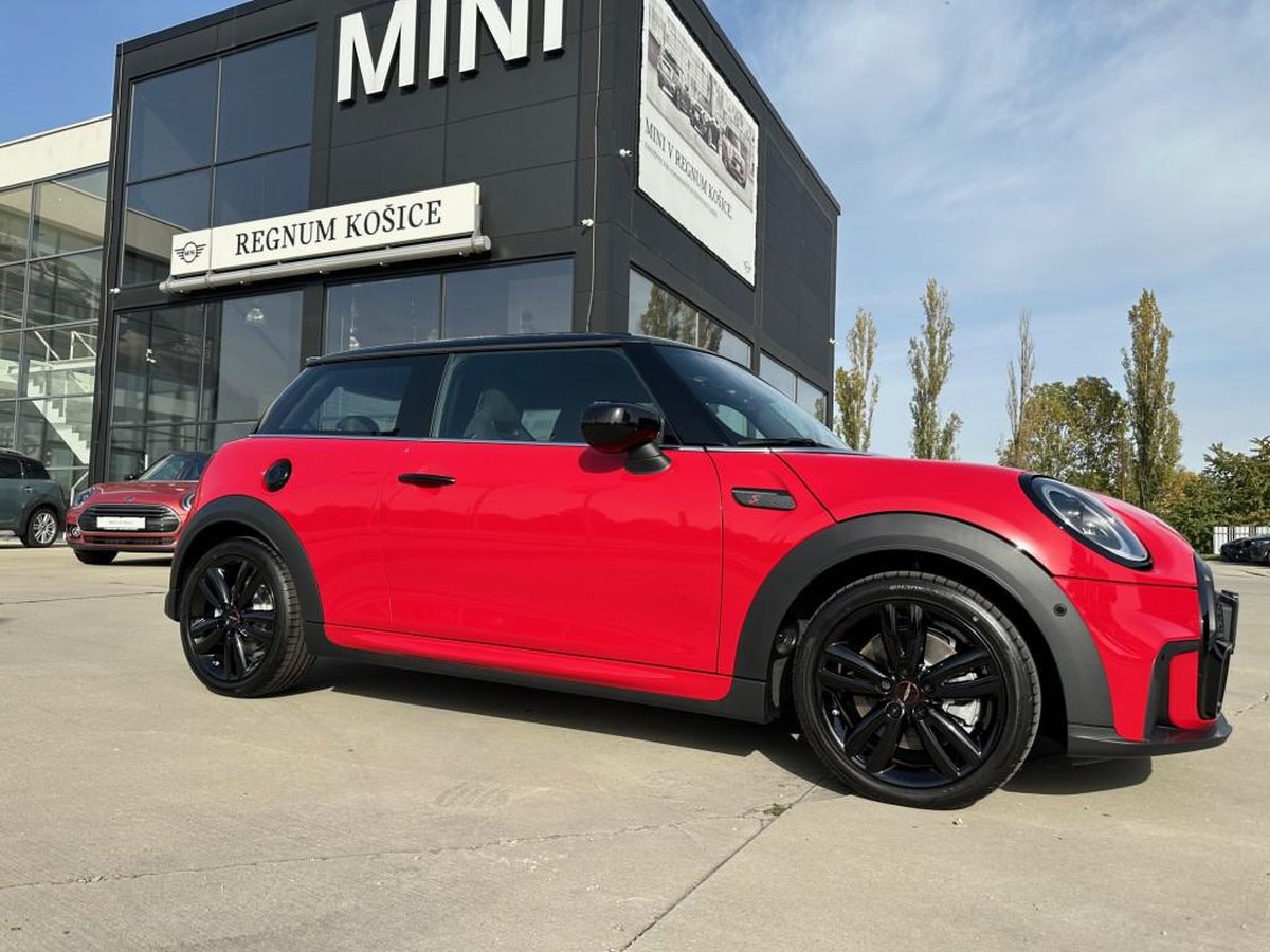 2023 MINI Cooper S, 20 km, Slowakei — Foto 1