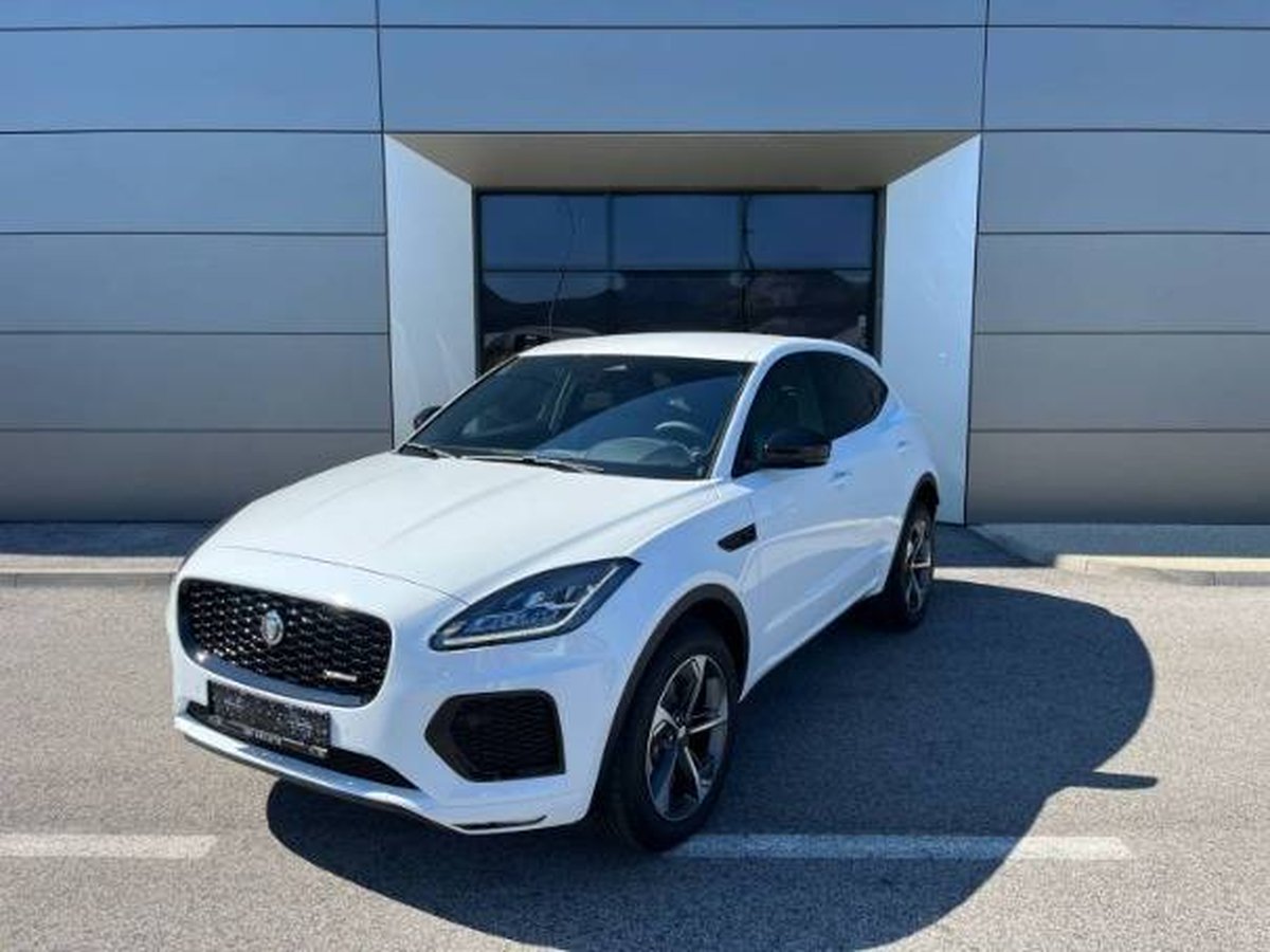 2024 Jaguar E-Pace, 35.000 km, Slowakei — Foto 1