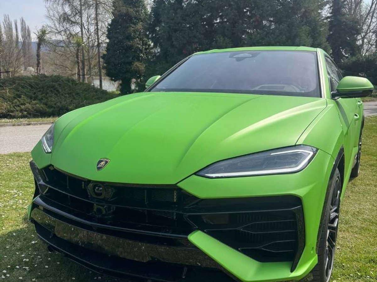 2026 Lamborghini Urus, 20 km, Slovensko — Foto 1
