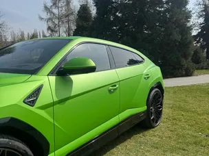 2026 Lamborghini Urus, 20 km, Slowakei — Foto 3 z 5