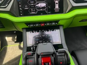 2026 Lamborghini Urus, 20 km, Slowakei — Foto 4 z 5