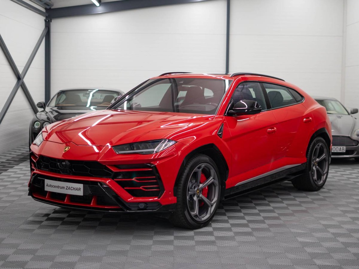 2020 Lamborghini Urus, 39.000 km, Slowakei — Foto 1