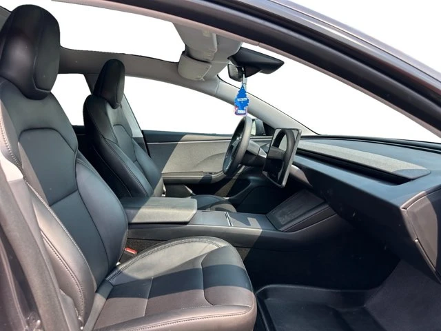 2024 Tesla Model 3, grau, 62.804 km, Import Kanada — Foto 13 z 17