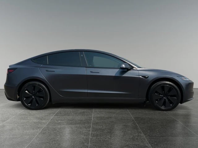 2024 Tesla Model 3, grau, 62.804 km, Import Kanada — Foto 8 z 17