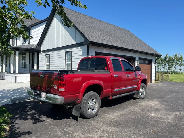 2006 Dodge Ram2500, 320.000 km, Import Kanada — Foto 3 z 5
