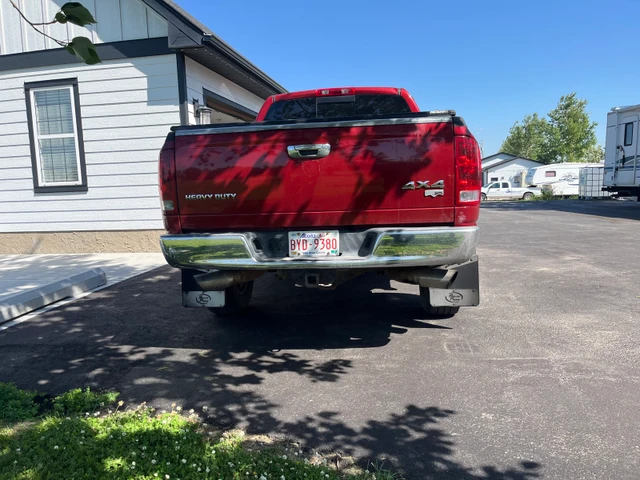 2006 Dodge Ram2500, 320.000 km, Import Kanada — Foto 4 z 5