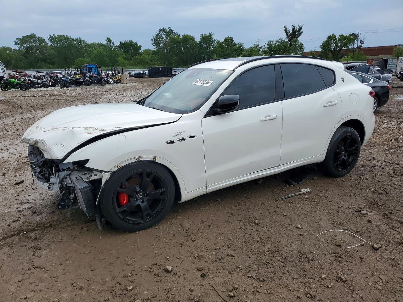 2022 Maserati LEVANTE BASE, weiß, 81.109 km, Import USA — Foto 1