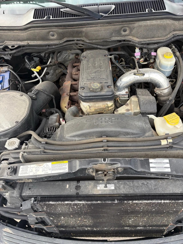 2004 Dodge Ram3500, 140.000 km, Import Kanada — Foto 2 z 5