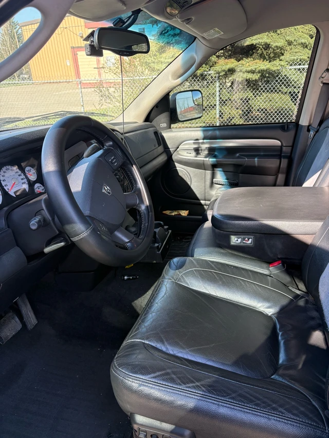 2004 Dodge Ram3500, 140.000 km, Import Kanada — Foto 5 z 5