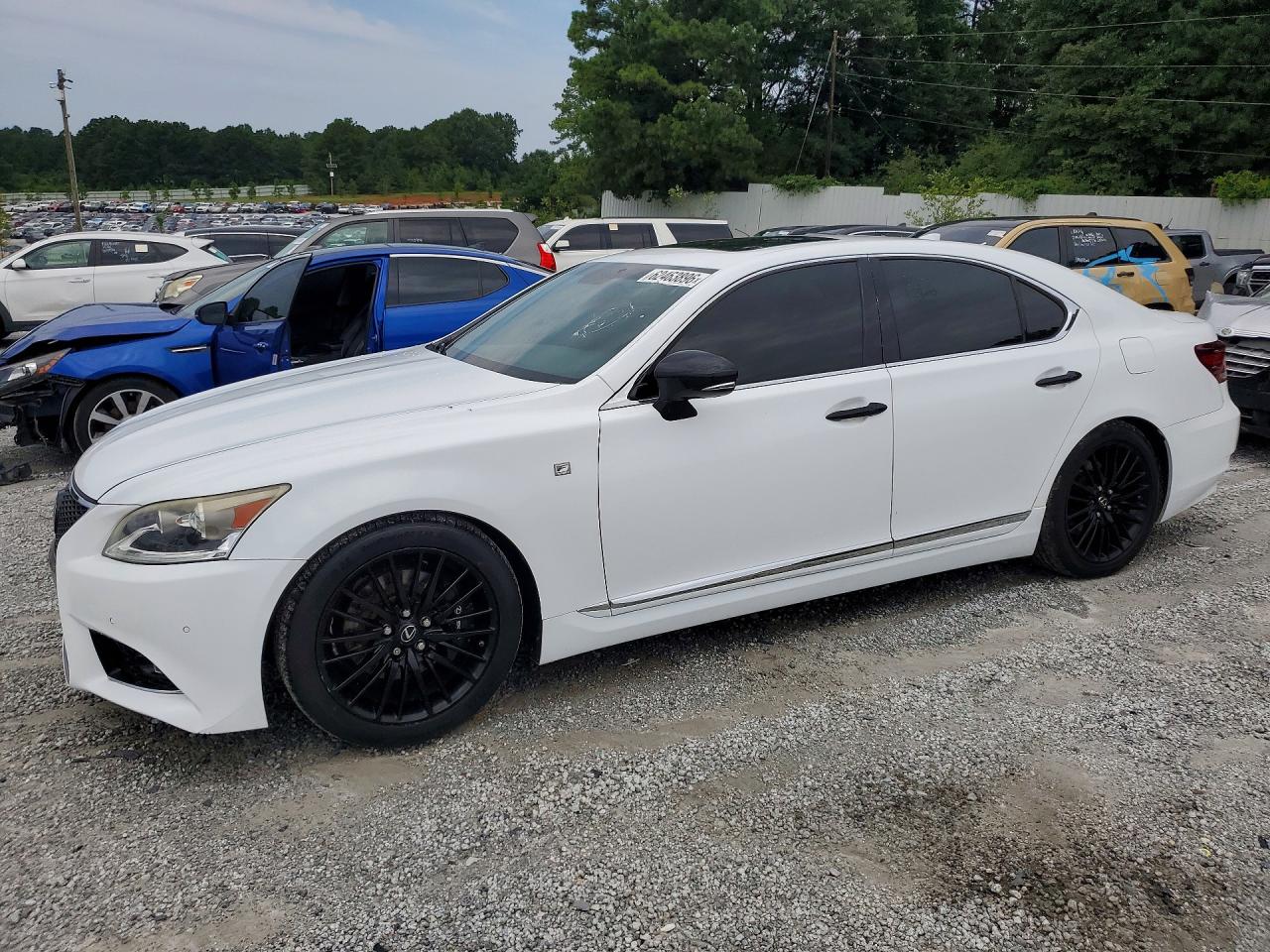 2015 Lexus LS 460, weiß, 264.979 km, Import USA — Foto 1