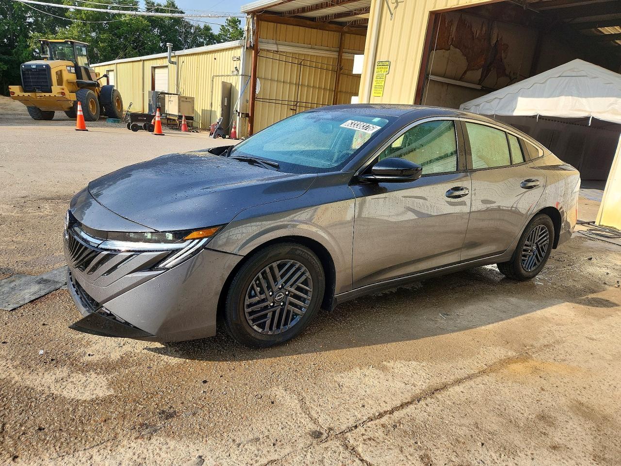 2026 Nissan SENTRA SV, grau, 1.053 km, Import USA — Foto 1