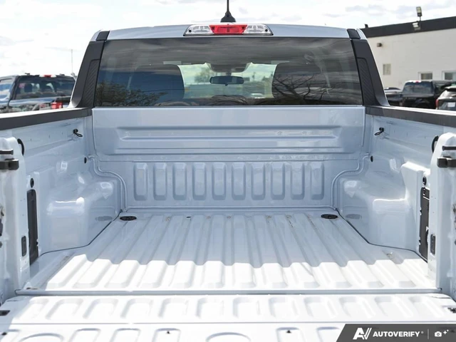2026 Ford Maverick XLT, weiß, 8 km, Import Kanada — Foto 11 z 19