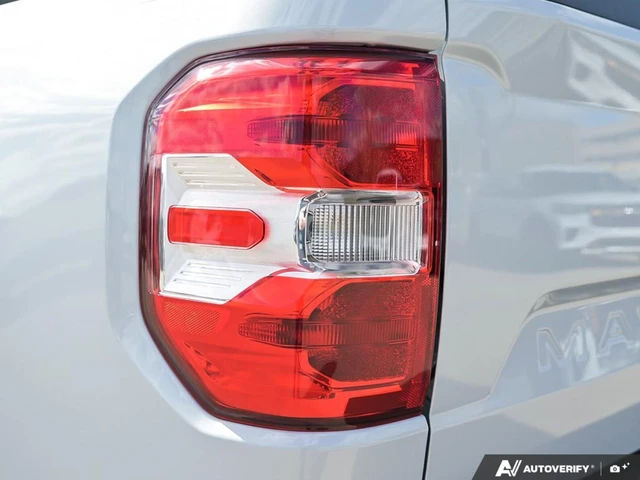 2026 Ford Maverick XLT, weiß, 8 km, Import Kanada — Foto 12 z 19