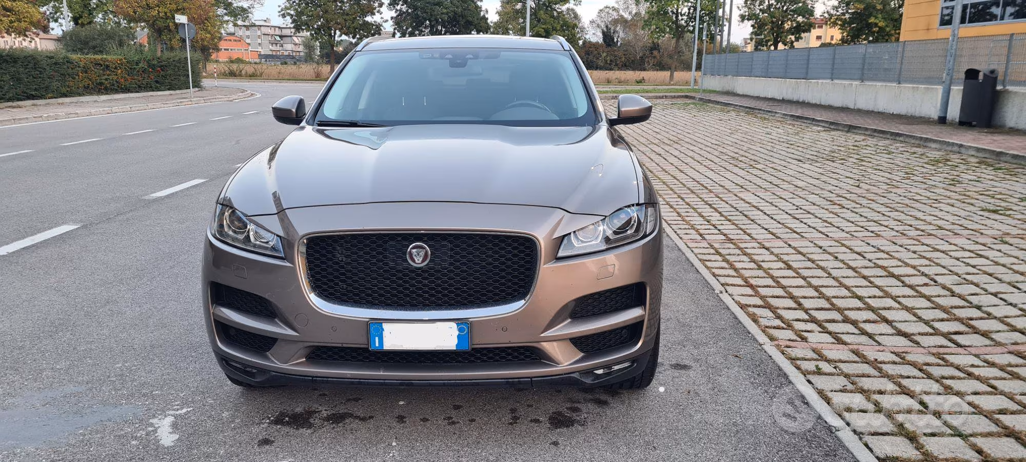 2025 Jaguar, Italien — Foto 1