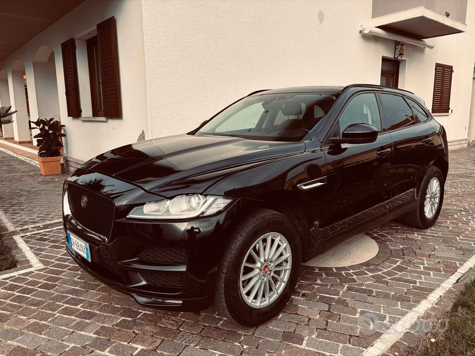 2026 Jaguar, Itálie — Foto 1