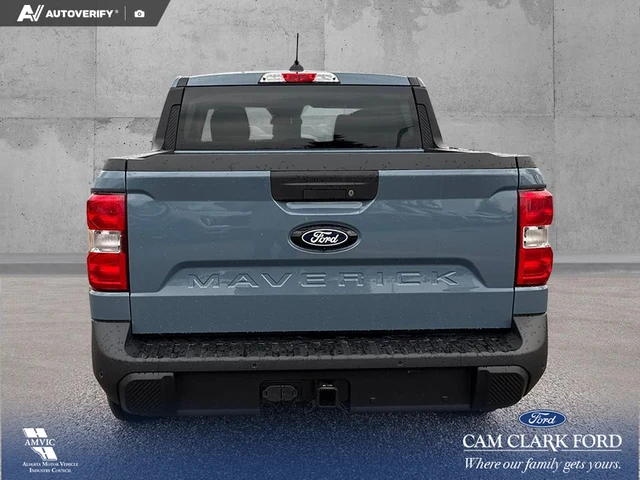 2026 Ford Maverick XLT, blau, 13 km, Import Kanada — Foto 5 z 20
