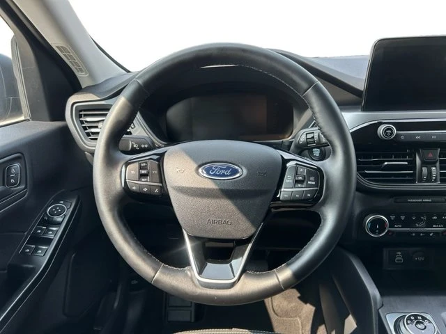 2025 Ford Escape Active, schwarz, 43.931 km, Import Kanada — Foto 14 z 15