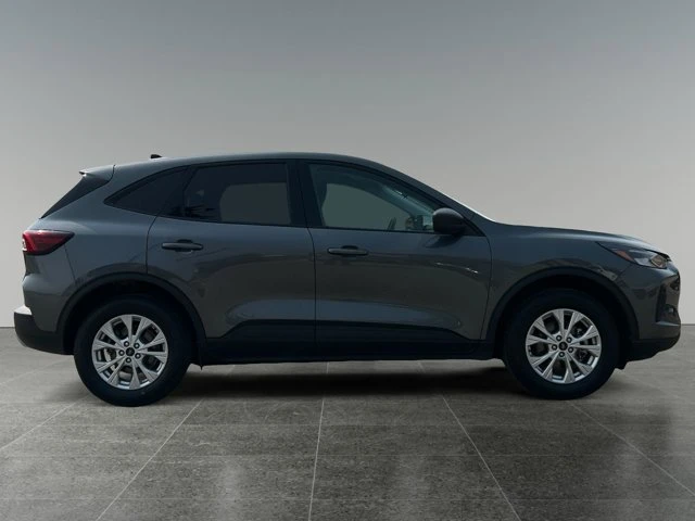 2025 Ford Escape Active, schwarz, 43.931 km, Import Kanada — Foto 6 z 15