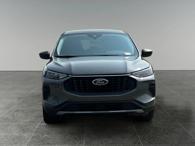 2025 Ford Escape Active, schwarz, 43.931 km, Import Kanada — Foto 8 z 15