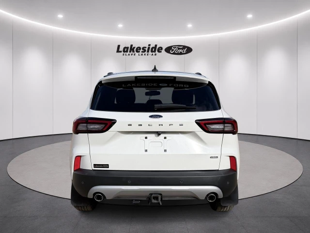 2025 Ford Escape PHEV, weiß, 30.920 km, Import Kanada — Foto 4 z 5