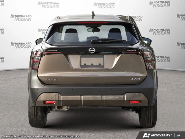 2026 Nissan Kicks, braun, 10 km, Import Kanada — Foto 5 z 20