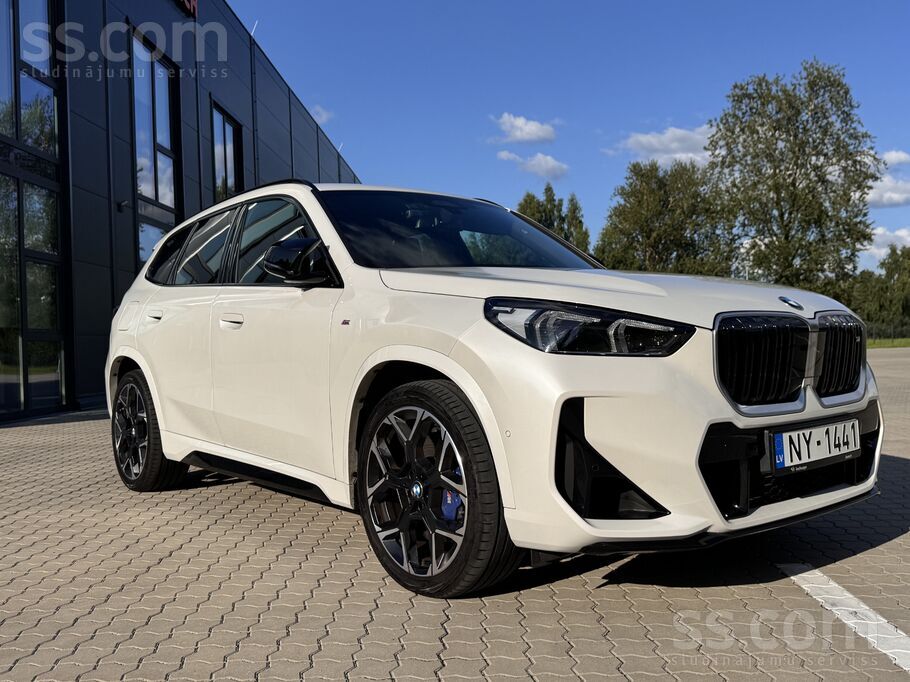 2025 BMW X1, 15.000 km, Lettland — Foto 1