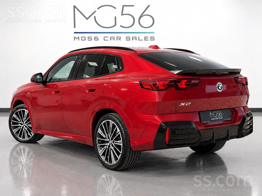 2025 BMW X2, rot, 33.000 km, Lettland — Foto 3 z 35