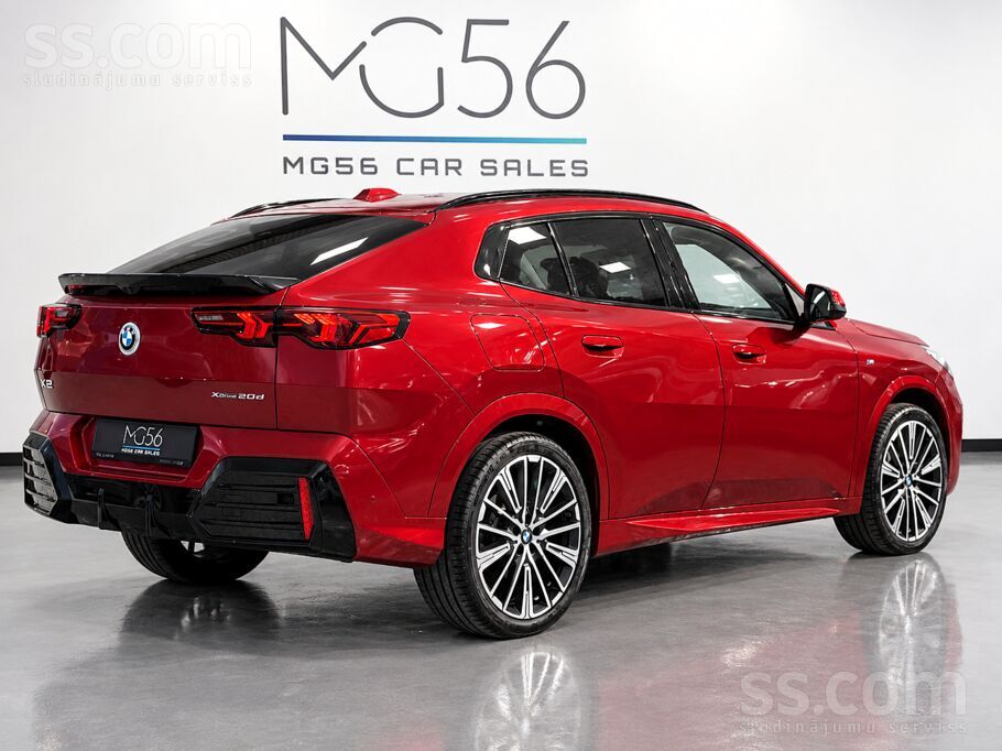 2025 BMW X2, rot, 33.000 km, Lettland — Foto 4 z 35