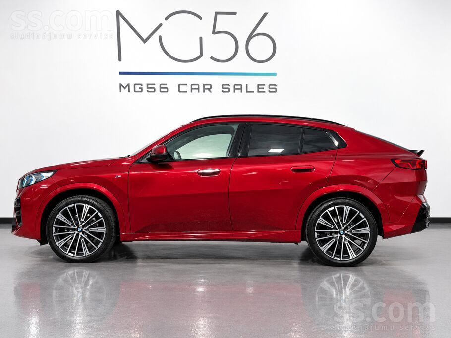 2025 BMW X2, rot, 33.000 km, Lettland — Foto 7 z 35
