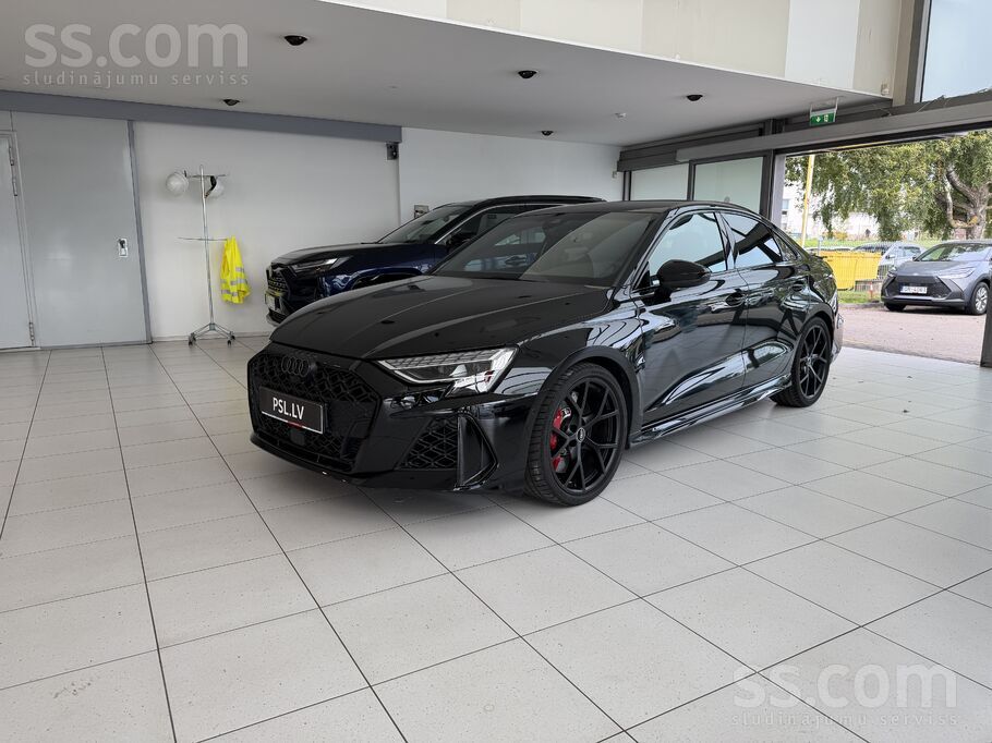 2025 Audi RS3, 28.000 km, Lettland — Foto 1