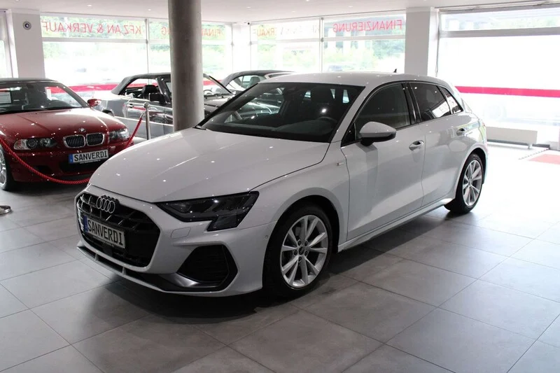2025 Audi A3, Litva — Foto 1