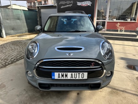 2020 MINI, 32.000 km, Bulharsko — Foto 1