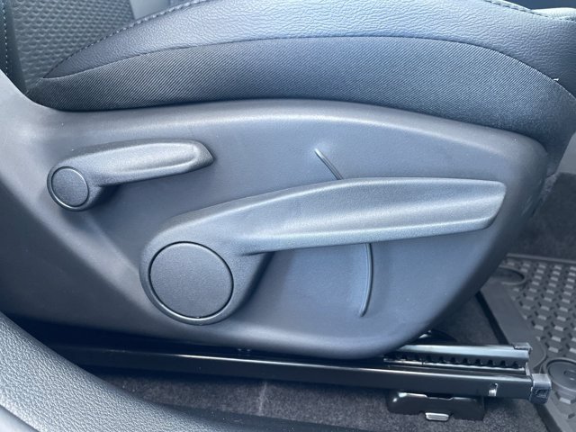 2026 Jeep Compass Altitude | 4WD | Remote Start | Backup Camera | Push Button Start | Apple CarPlay, blau, 15 km, Import Kanada — Foto 15 z 20