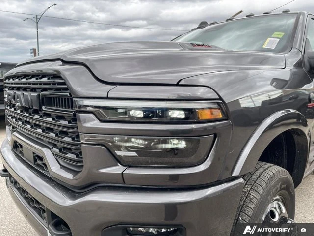 2027 RAM 3500 Limited, schwarz, 10 km, Import Kanada — Foto 10 z 20