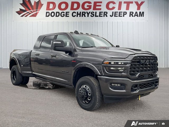 2027 RAM 3500 Limited, schwarz, 10 km, Import Kanada — Foto 7 z 20