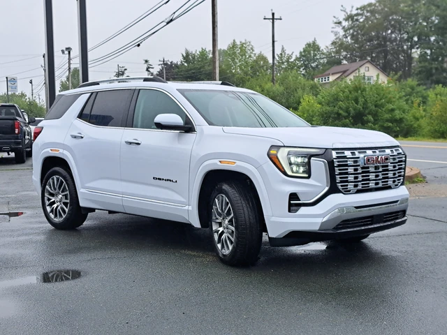 2027 GMC Terrain Denali, schwarz, 1 km, Import Kanada — Foto 4 z 20